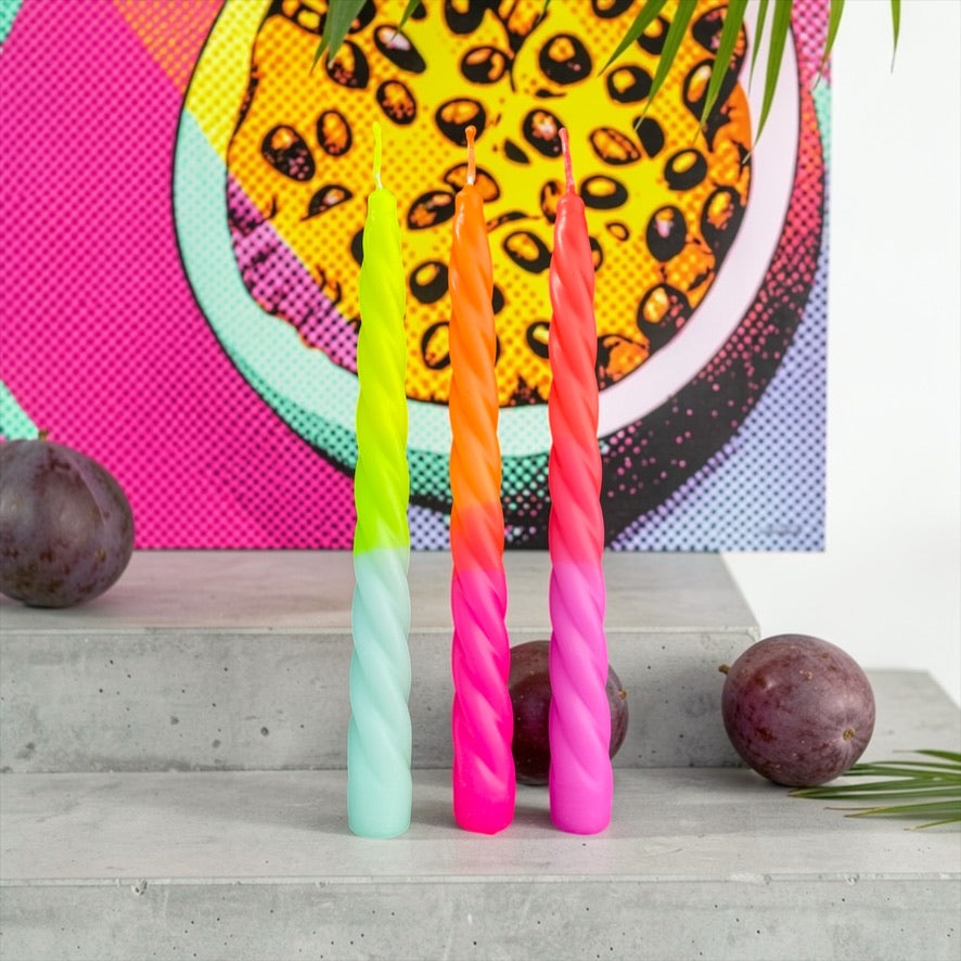 Dip Dye Twisted * Shades of Passionfruit