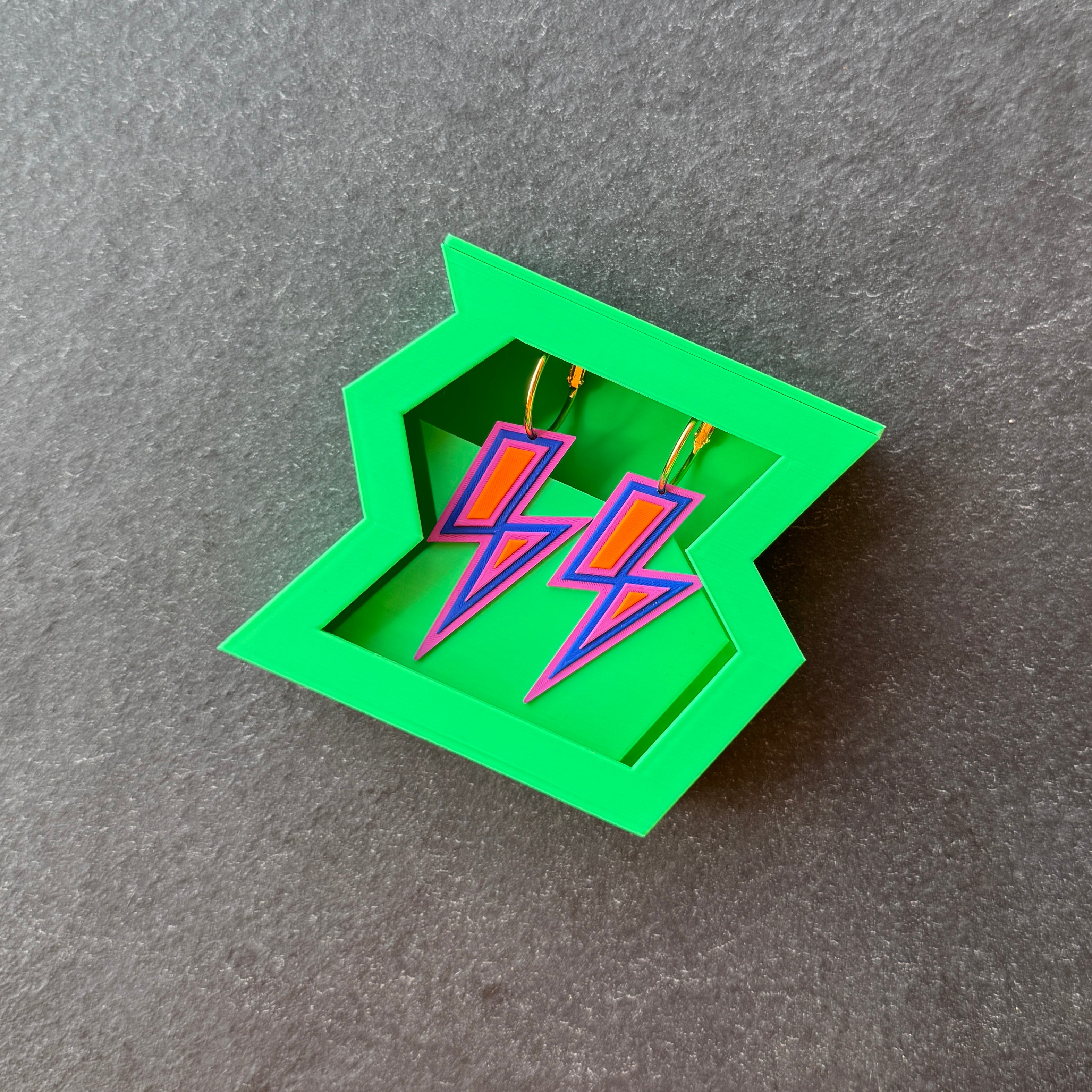 FLASH! electric green