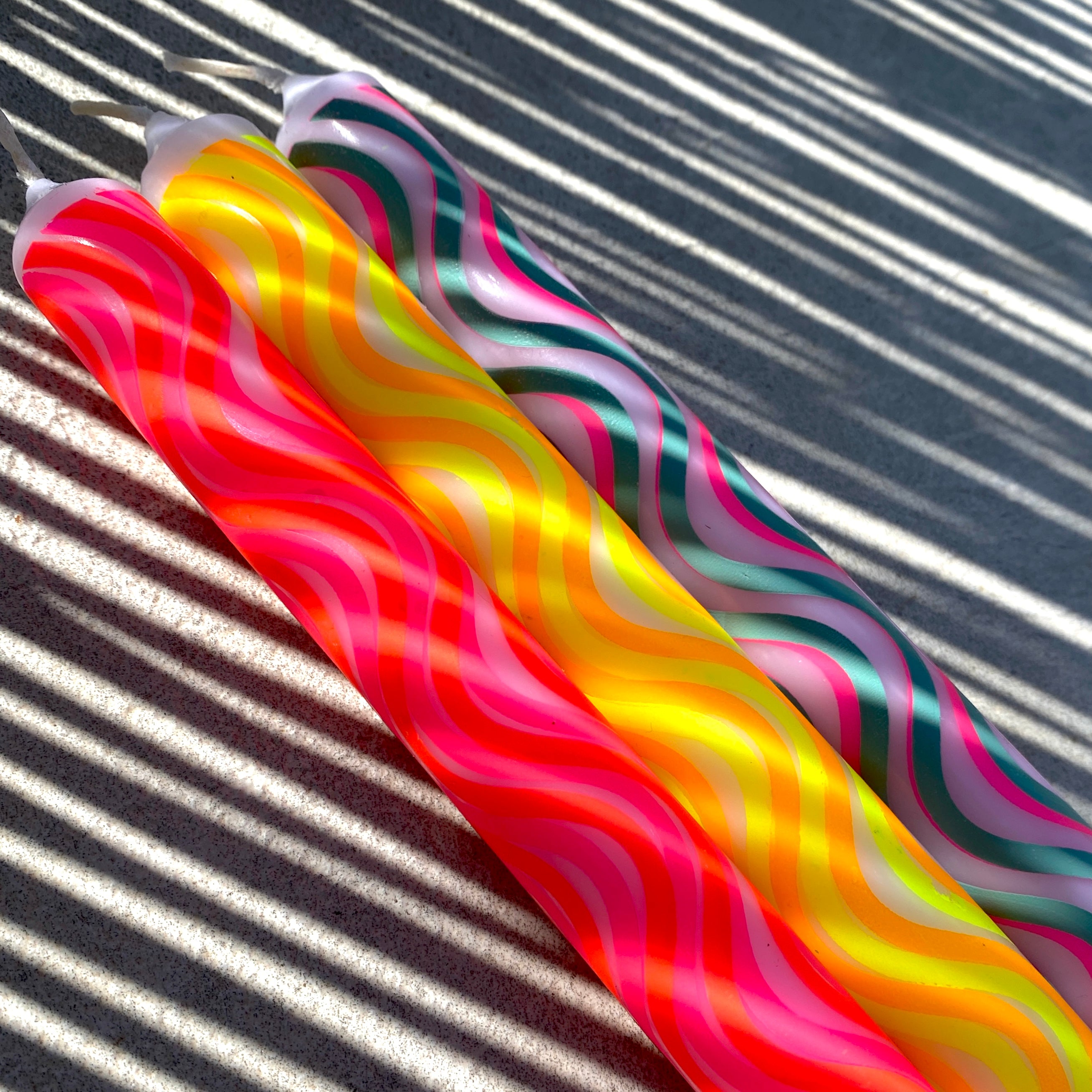 Graphic lights * Curves 304