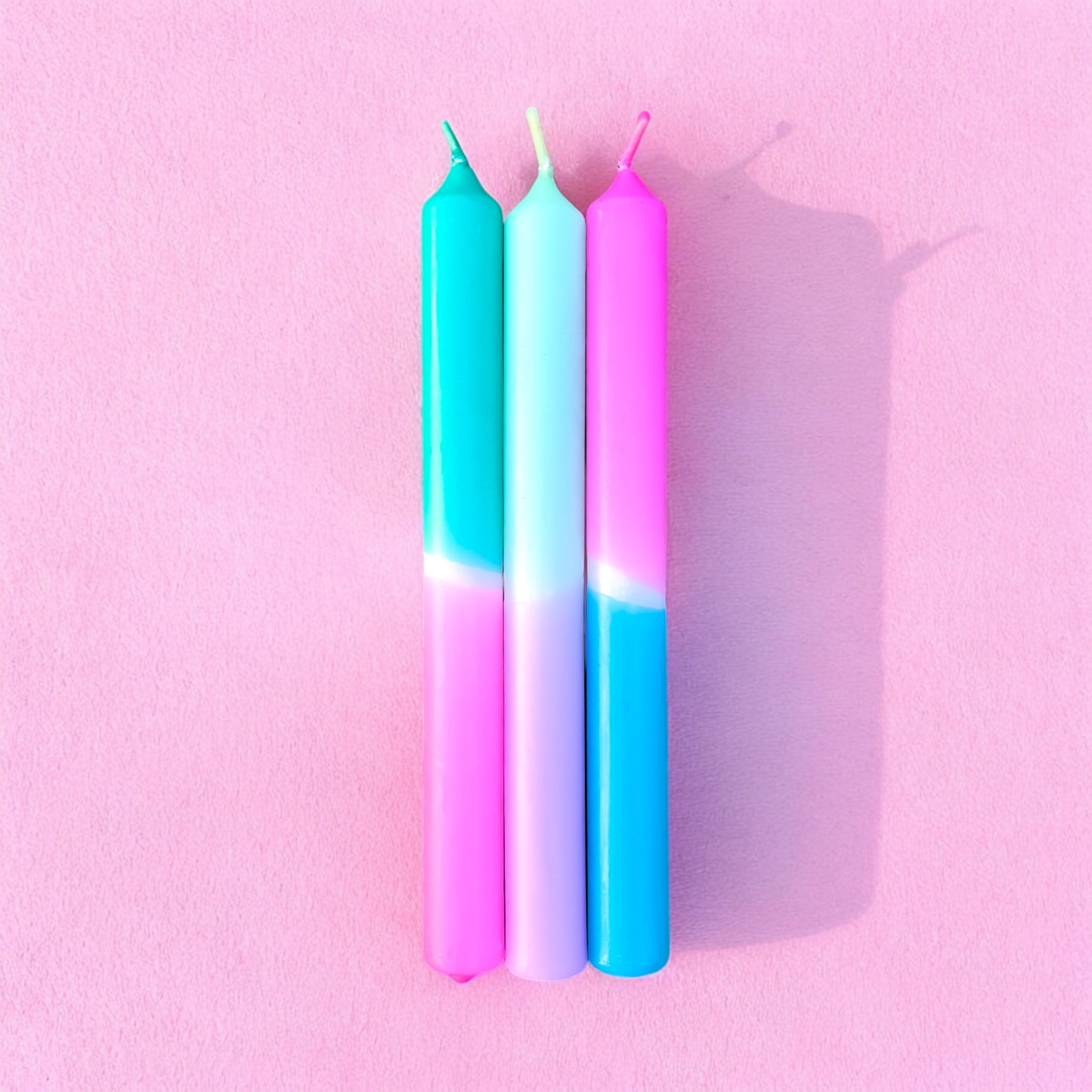 Teinture par immersion néon * Bleu ananas