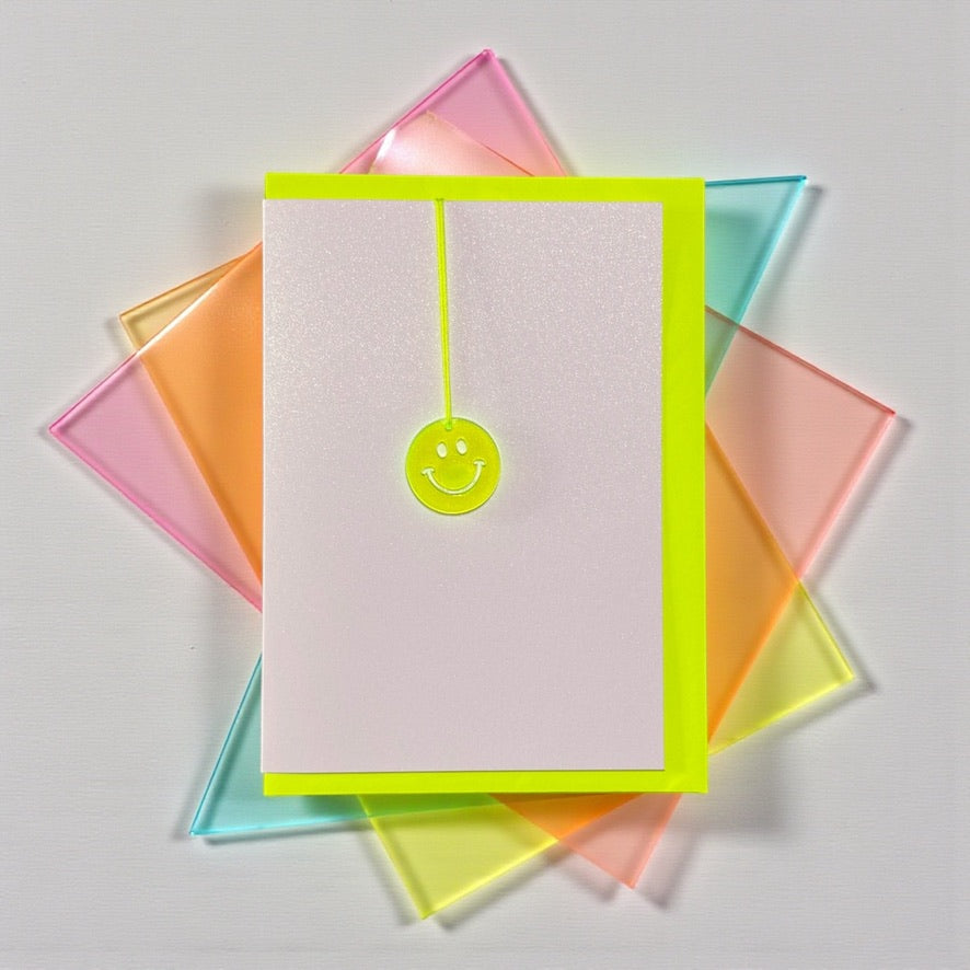 Hang me Happy * Smile Drop yellow