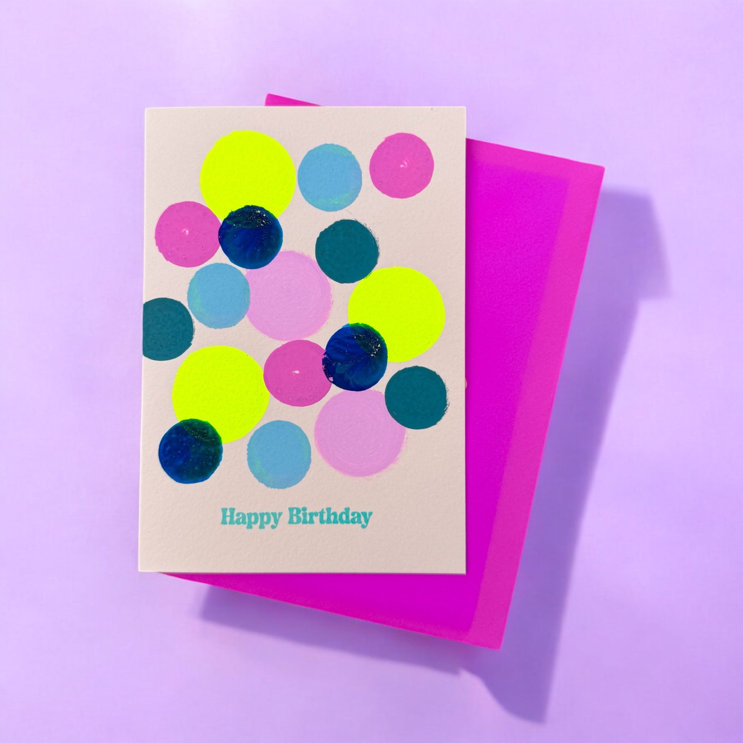 Éclaboussure d'anniversaire Violette