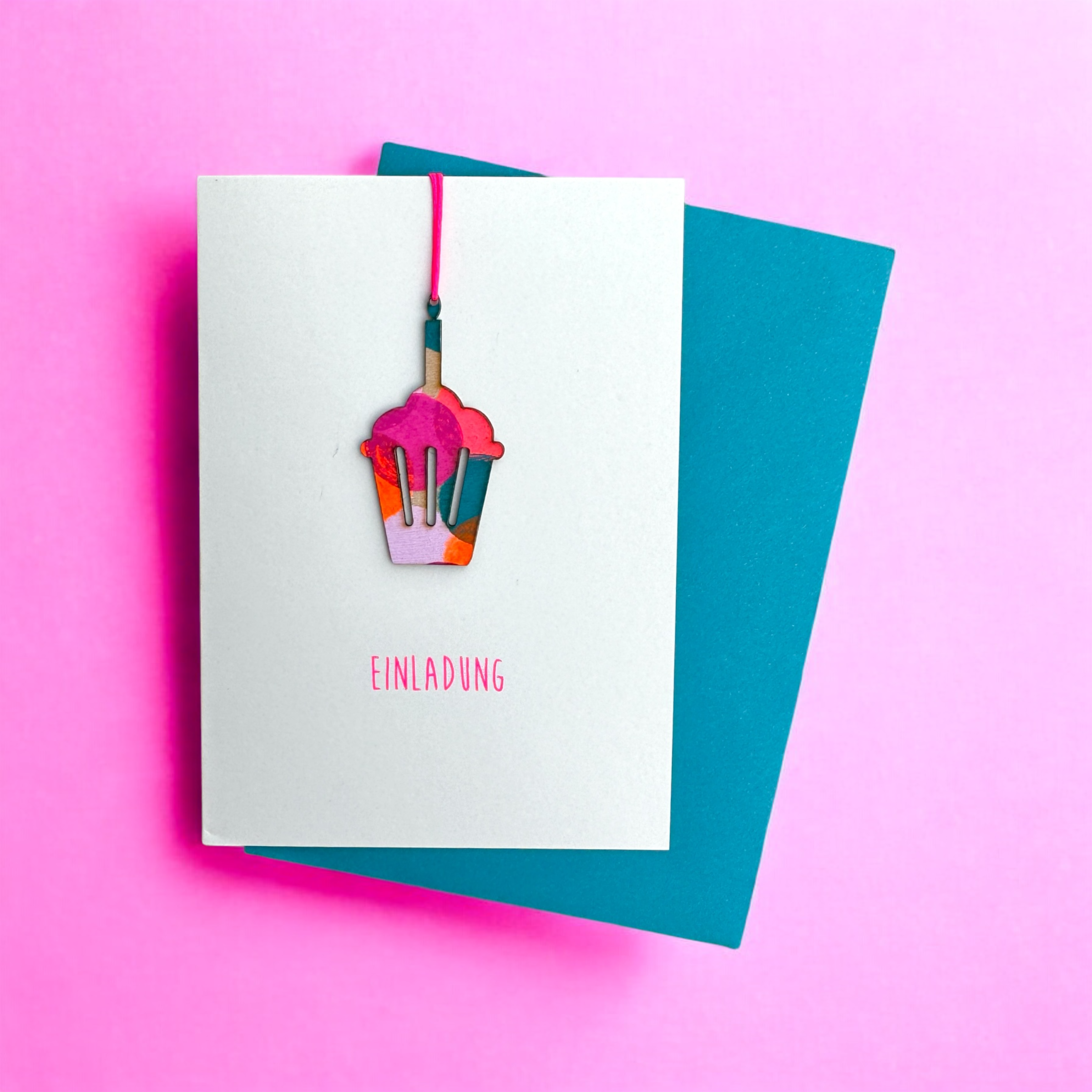 Invitation * Cupcake