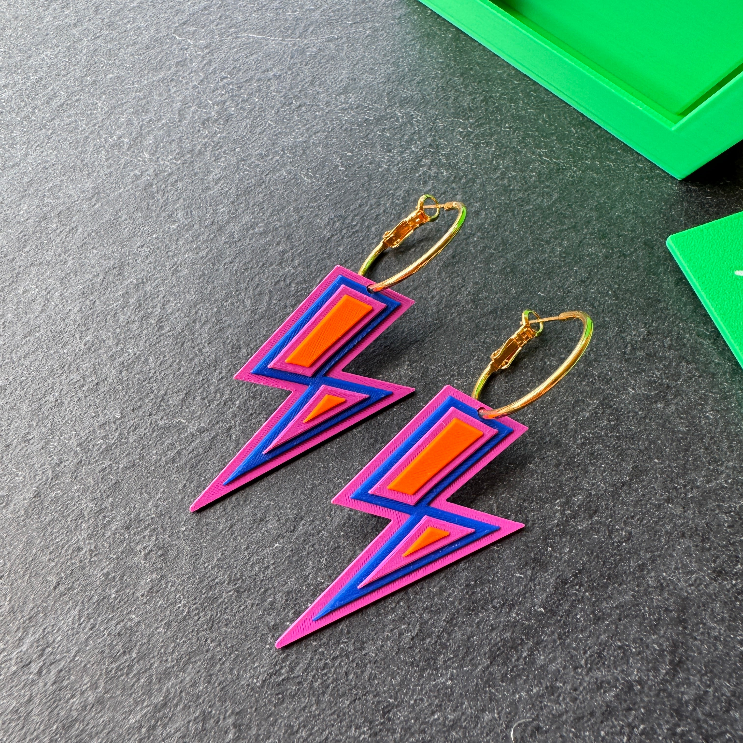 FLASH! electric green