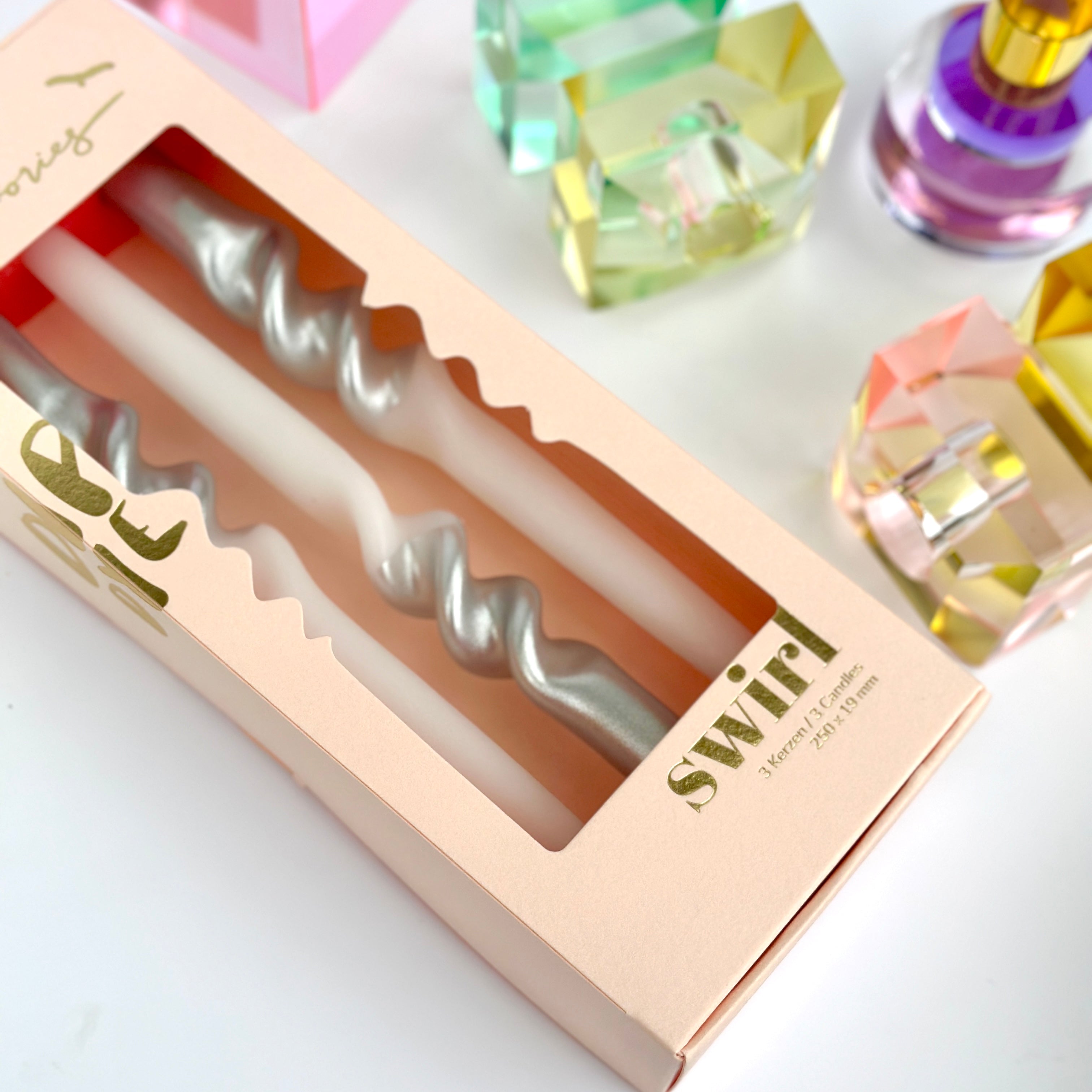 Dip Dye Swirl * Snowflake